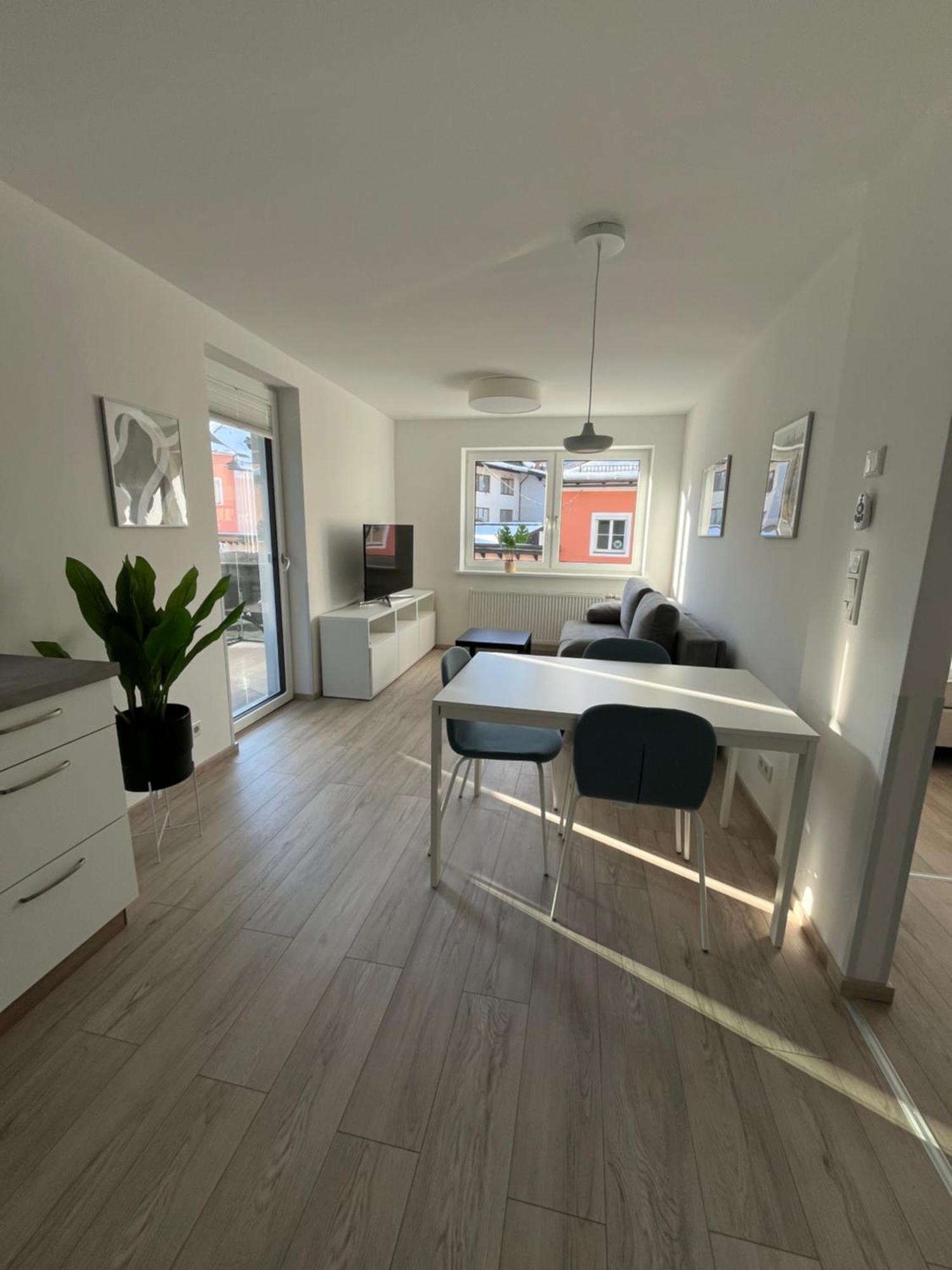 City Living Bischofshofen - Neue Stadtwohnung Ngoại thất bức ảnh